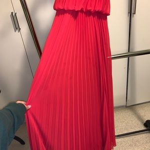 Elegant dress for weddings/dress up occasions